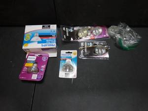 lot 27709 image: Lot of Misc. Flood Lights