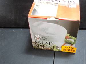 lot 27714 image: Space Saver Salad Spinner