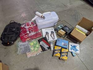 lot 23 image: Mixed Household Items Lot Bundle  - Retail $94