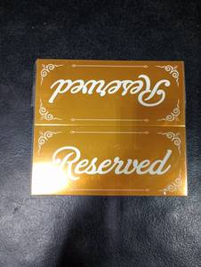 lot 8630 image: Paper Reserved Table Sign Gold Foil
