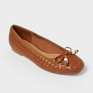 lot 67573 image: Womens Merritt Flats with Memory Foam Insole - Universal Thread Cognac 8.5 - Retail $45