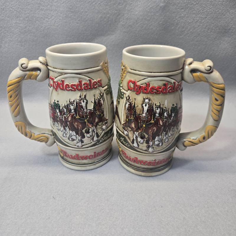 lot 238 image: Budweiser Clydesdales Beer Steins - Set of 2