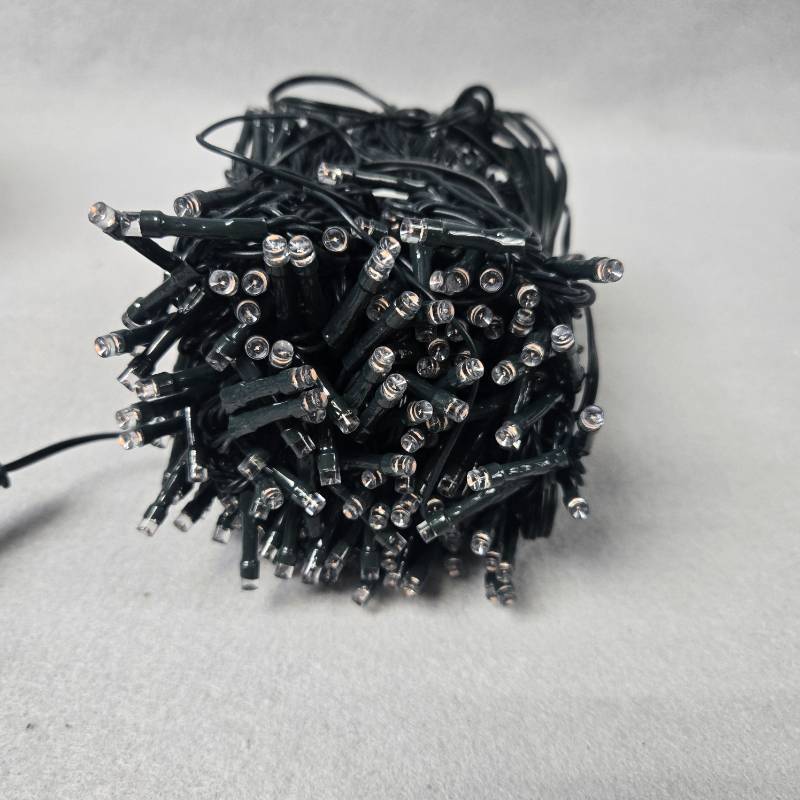 lot 175 image: LED Purple String Lights with Remote Control