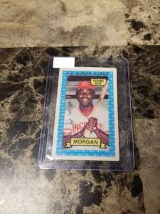 lot 332 image: 1972 Kelloggs 3D Joe Morgan Cincinnati Reds Baseball Card