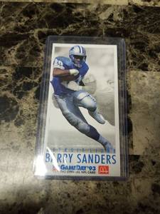 lot 336 image: 1993 Fleer Game Day Barry Sanders Detroit Lions Football Card