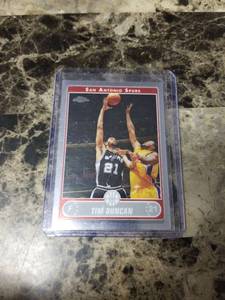 lot 373 image: 2007 Topps Chrome Tim Duncan San Antonio Spurs Basketball Card