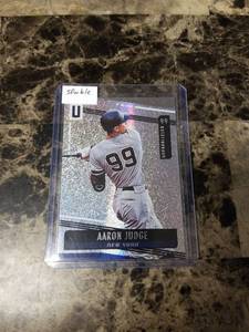 lot 396 image: 2019 Panini Unparalleled Baseball Sparkle Aaron Judge New York Yankees Baseball Card