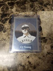 lot 413 image: 2001 Topps Chrome Cy Young Cleveland Indians Baseball Card