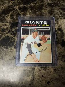 lot 415 image: 1971 Topps Juan Marichal San Francisco Giants Baseball Card