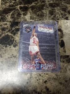 lot 419 image: 1995 Topps Stadium Club Scottie Pippen Chicago Bulls Basketball Card