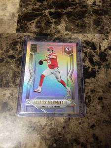 lot 429 image: 2025 Panini Donruss Elite Football Patrick Mahomes Kansas City Chiefs Card