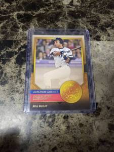 lot 440 image: 2012 Topps Golden Greats Derek Jeter New York Yankees Baseball Card