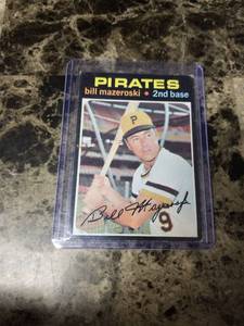 lot 443 image: 1971 Topps Bill Mazeroski Pittsburgh Pirates Baseball Card
