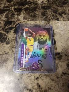 lot 458 image: 2022 Panini Illusions Basketball LeBron James Los Angeles Lakers Card