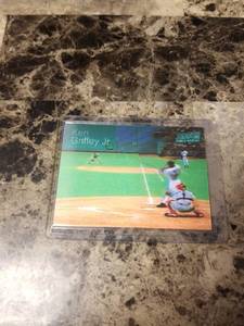 lot 470 image: 1999 Topps Stadium Club Ken Griffey Jr. Seattle Mariners Baseball Card