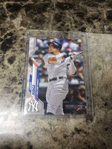 lot 494 image: 2020 Topps Aaron Judge New York Yankees Baseball Card
