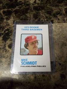 lot 496 image: 2006 Topps Baseball Rookie of the Week Mike Schmidt Philadelphia Phillies Card