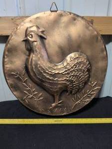 lot 30 image: Decorative Metal Rooster Wall Art