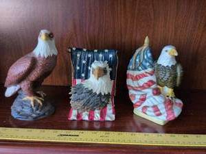 lot 48 image: American Eagle Patriotic Figurine Collection