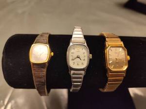 lot 193 image: Timex Ladies Quartz Watch Collection