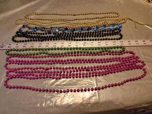 lot 204 image: Mardi Gras Beaded Necklace Collection