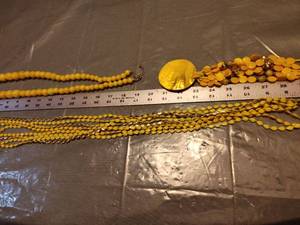 lot 205 image: Yellow Glass Bead Necklace Set