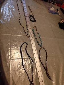 lot 206 image: Handmade Turquoise and Bronze Beaded Necklace Set