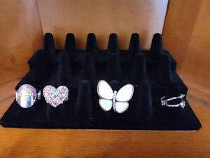 lot 213 image: Decorative Ring Set with Rainbow, Heart and Butterfly Designs