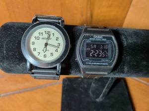 lot 221 image: Casio Digital Watch and Nelsonic Analog Watch Set