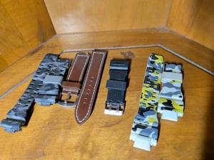 lot 223 image: Watch Band Collection - Camo, Leather, and Nylon Straps