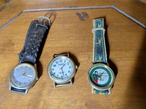 lot 226 image: 1980s Watch Collection - Seiko, Watch-It, and Penatech Quartz Watches
