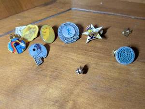 lot 264 image: 1996 Atlanta Olympics Pin Collection