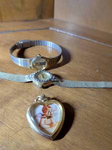 lot 277 image: Ladies Watch Collection - Austin & Swiss Made Timepieces