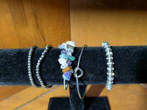lot 292 image: Multi-Stone and Silver Bead Bracelet Set