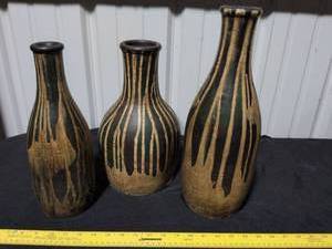 lot 21 image: Hand-Painted Black and Gold Striped Ceramic Vases Set