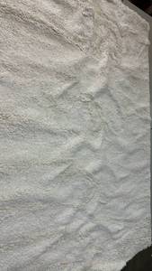 lot 2014 image: Threshold Cream Eyelash Shag Area Rug 7x10.