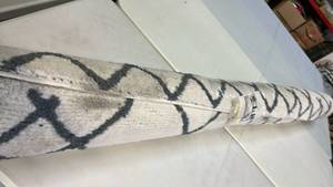 lot 2035 image: Threshold Cream Fleece 7x10 Area Rug.