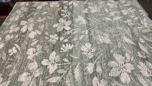 lot 2040 image: Threshold Botanical Green 7x10 Area Rug.