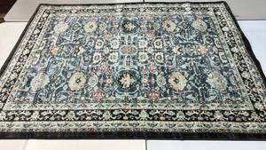 lot 2047 image: Threshold Multicolored Floral 5x7 Area Rug.