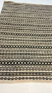 lot 2071 image: Threshold Black and Tan Striped Area Rug 4x6.