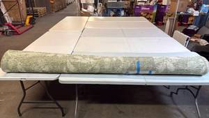 lot 8006 image: Threshold 7x10 Green and White Floral Pattern Area Rug