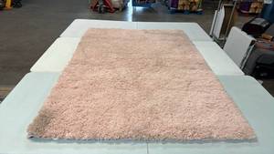 lot 8046 image: Room Essentials 48x66 Pink Shag Area Rug