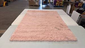 lot 8054 image: Room Essentials 48x66 Pink Shag Area Rug