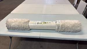 lot 8059 image: Room Essentials 4x6 Cream Plush Shag Area Rug