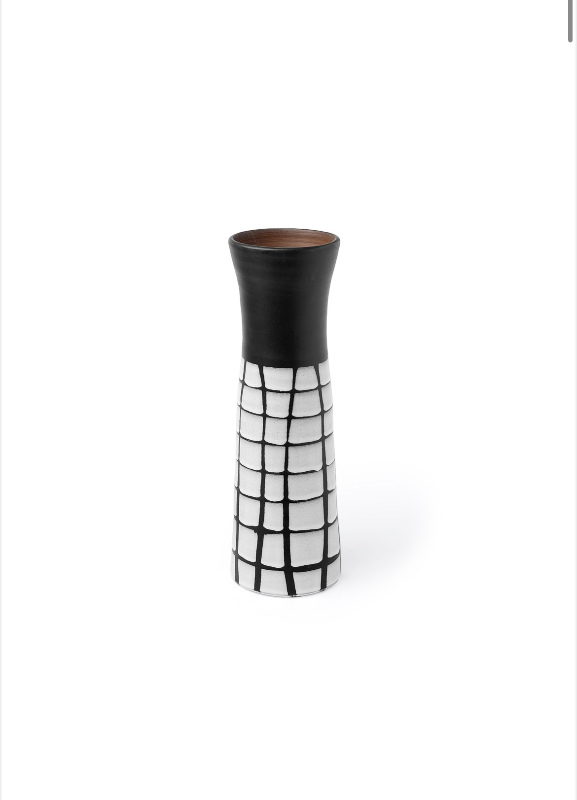 lot 5109096 image: Luanda Small BlackWhite Large Ceramic Vase 68103 5.9L x 5.9W x 17.3H - Retail $255.98