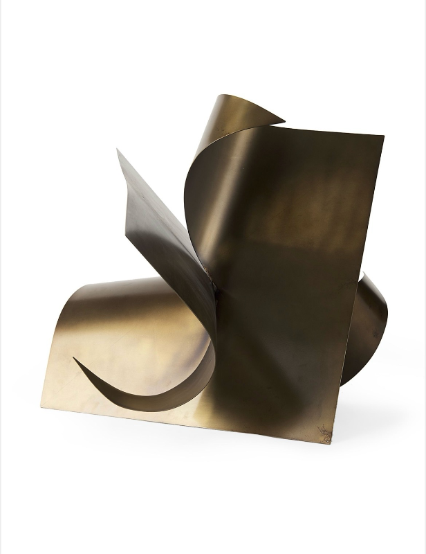 lot 5112077 image: Mercana Francesca 18.1L x 18.1W x 18.1H Antique Gold Metal Sculptural Decorative Object 69166 18.11 H x 18.11 W x 18.11 D - Retail $279