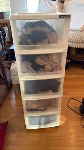 lot 26 image: 5-Drawer Plastic Storage Tower with Wheels - Retail $25