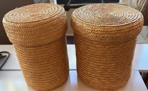 lot 47 image: Woven Rattan Storage Baskets with Lids Set - Retail $45