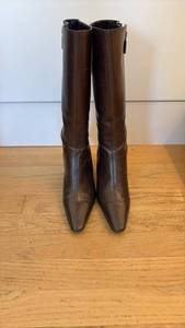 lot 59371 image: Nine West Brown Leather  Boots with Side  Zip size 6  - Retail $25