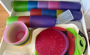 lot 60409 image: Colorful Plastic Kitchen Storage Container Set - Retail $25